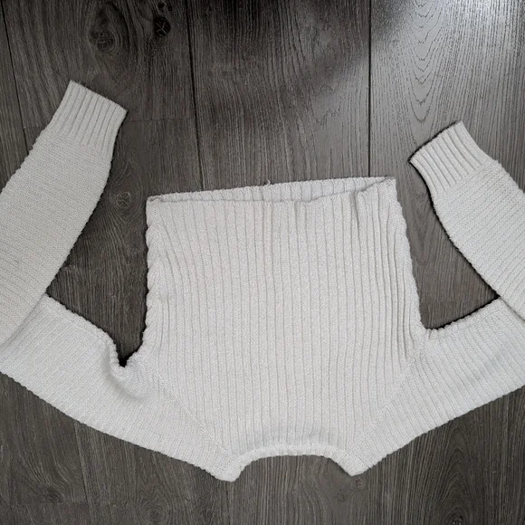 PrettyLittleThing Cream Ribbed Knit Sweater - Picture 4 of 4
